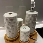 아파트 Emerald Gems In Limak's Diamond Residences In With Free Private Parking & Fast Wi-fi 스코페