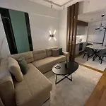 Emerald Gems In Limak's Diamond Residences In With Free Private Parking & Fast Wi-fi * 스코페