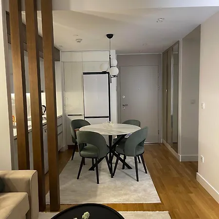 Emerald Gems In Limak's Diamond Residences In With Free Private Parking & Fast Wi-fi Apartment *