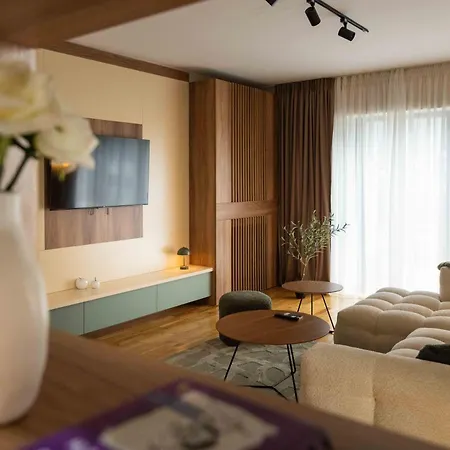 Emerald Gems In Limak's Diamond Residences In With Free Private Parking & Fast Wi-fi * Skopje