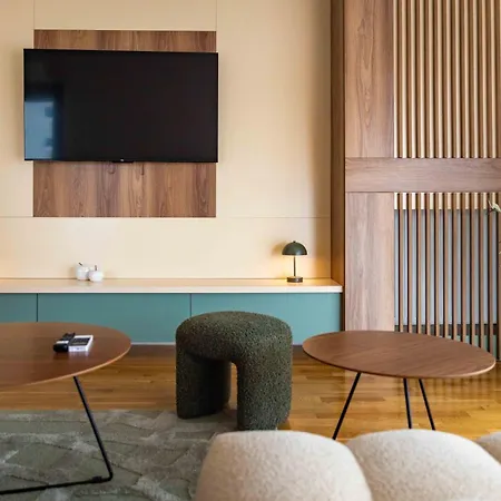 Emerald Gems In Limak's Diamond Residences In With Free Private Parking & Fast Wi-fi Skopje