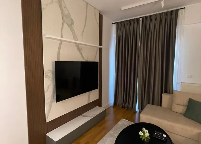 Appartement Emerald Gems In Limak's Diamond Residences In With Free Private Parking & Fast Wi-fi Skopje