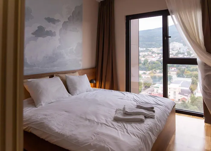 Appartement Emerald Gems In Limak's Diamond Residences In With Free Private Parking & Fast Wi-fi Skopje