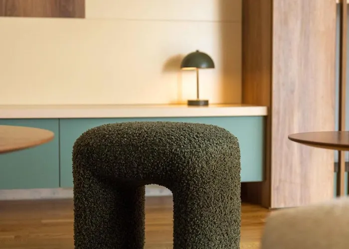 Appartement Emerald Gems In Limak's Diamond Residences In With Free Private Parking & Fast Wi-fi Skopje