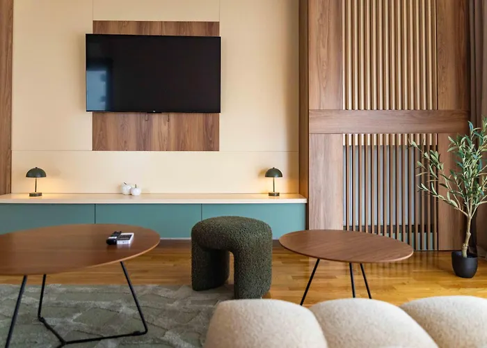 Emerald Gems In Limak's Diamond Residences In With Free Private Parking & Fast Wi-fi Skopje